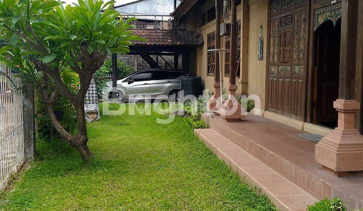 RUMAH STRATEGIS DI SEBERANG MALL LIVING WORLD DENPASAR 1