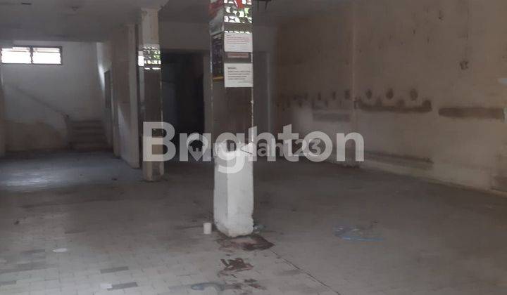 RUKO 2,5 LANTAI – 2 UNIT JADI SATU LOKASI STRATEGIS DI JALAN DIPONEGORO, BR. SUCI 1