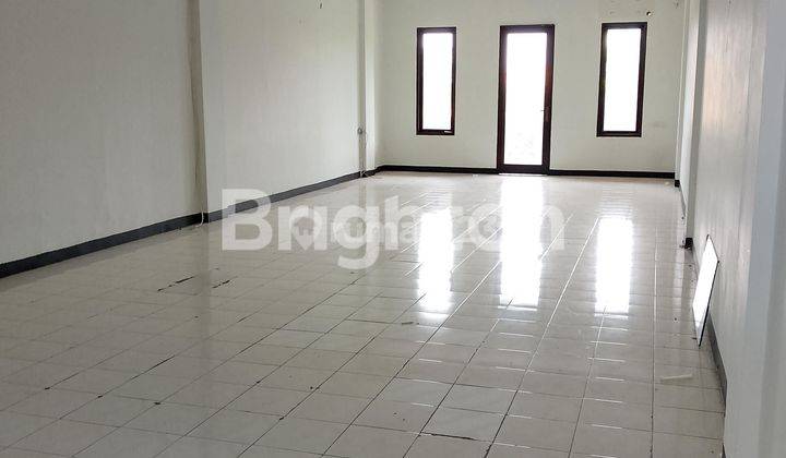 RUKO 3 LANTAI BERLOKASI STRATEGIS DI JALAN UTAMA COK AGUNG TRESNA RENON DENPASAR 2