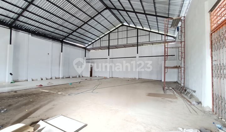 Strategic Warehouse on Denpasar-Gilimanuk Highway, Mengwi, Badung \\ Suitable for Distribution, Logistics, or Goods Storage Business! Warehouse Rental Denpasar Gilimanuk Highway, Mengwi, Badung - Badung Strategic Warehouse on Denpasar-Gilimanuk Highway, Mengwi, Badung \\ Suitable for Distribution, Logistics, or Goods Storage Business! Warehouse Rental Denpasar Gilimanuk Highway, Mengwi, Badung - Badung