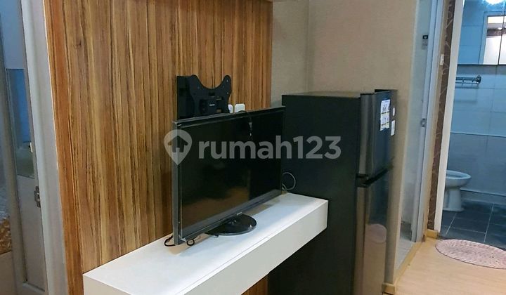 For Rent: 2-Bedroom Apartment, Furnished, Nice and Cool. 2