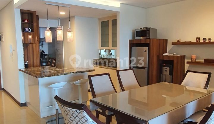 For Rent Condo 3 Bedrooms, furnished, good. 2