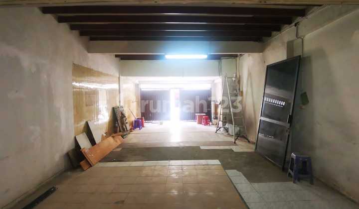 Rumah Di Lokasi Strategis Area Jl. Gajah Mads 2
