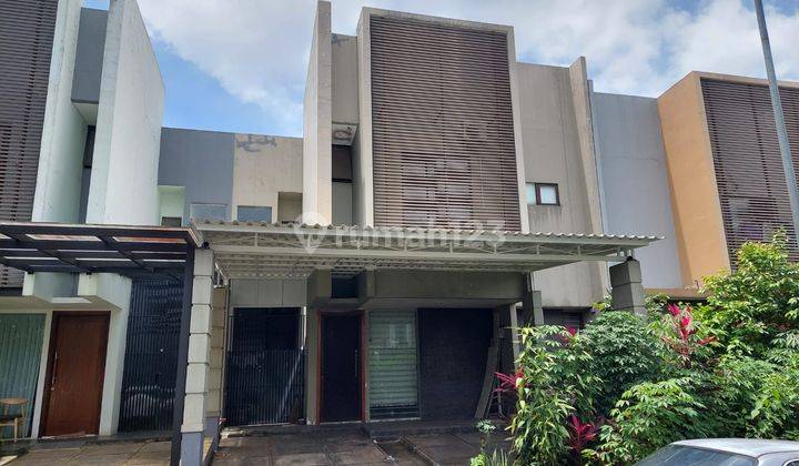 Rumah Bagus di Jl Blossomville, Tangerang 1