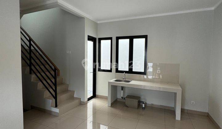 Summarecon Crown Gading Siap Huni Modern Minilamis 2 Lantai  2