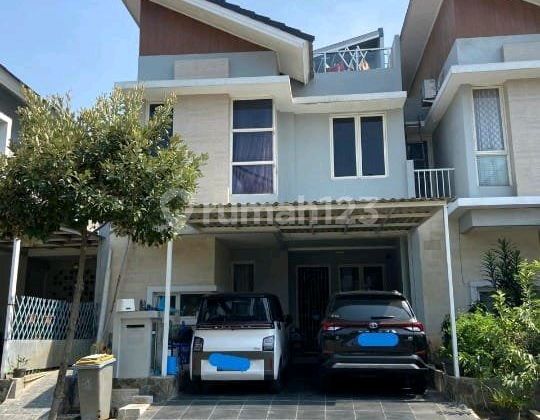 RUMAH SIAP HUNI SUDAH RENOVASI 3 LANTAI HARAPAN INDAH 