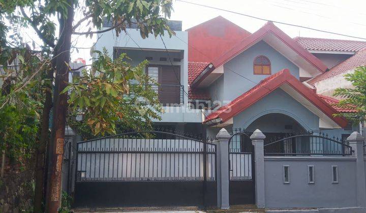 Rumah Jatirahayu Bekasi Semi Furnished 2 Lantai  1