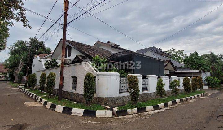 Rumah Hoek Murah Cantik Siap Huni Pondok Gede  1