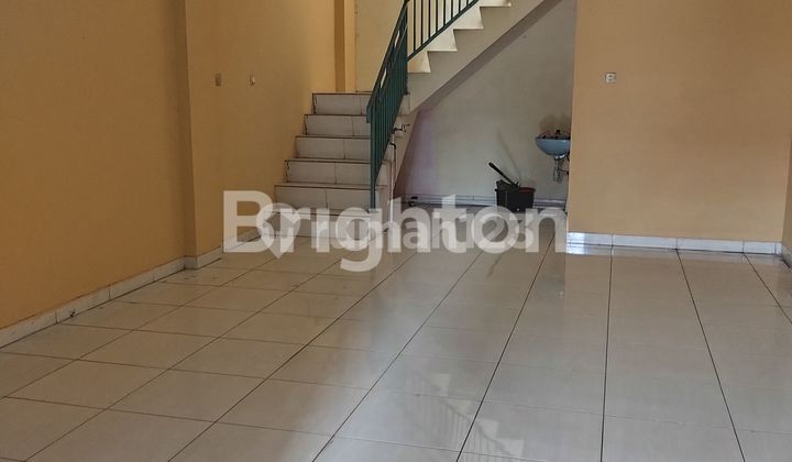 Ruko harapan indah  2 lantai cocok untuk usaha