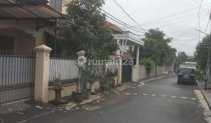 Rumah Luas Dan Nyaman Siap Huni 2 Lantai Ciledug  2