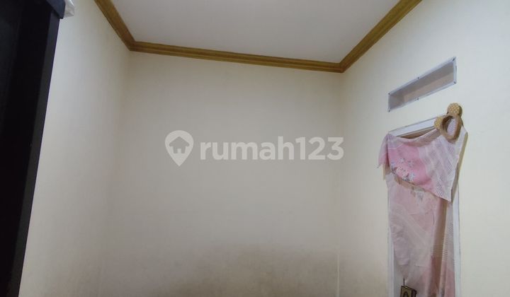Rumah Siap Huni 2 Lantai Lokasi Strategis Bekasi  2