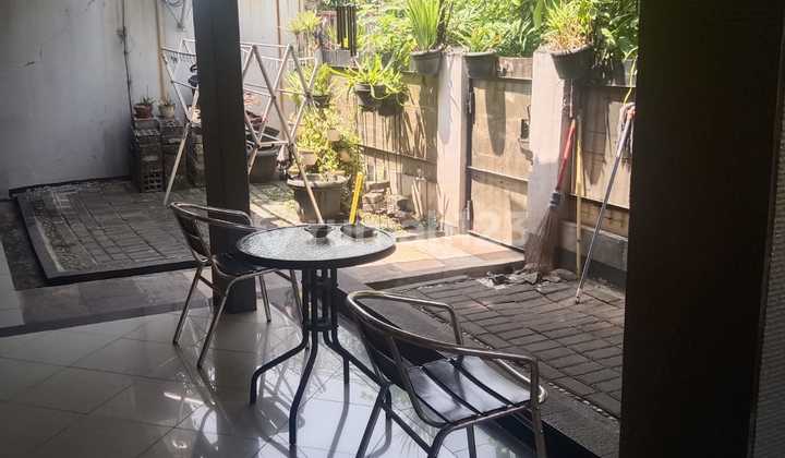 RUMAH HOEK BEBAS BANJIR DEKAT SUMMARECON MALL BEKASI 2