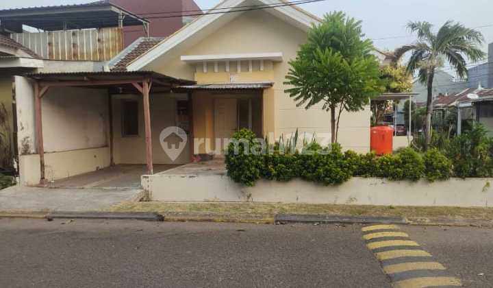 RUMAH SIAP HUNI POSISI HOEK HARAPAN INDAH DEKAT CAKUNG 2