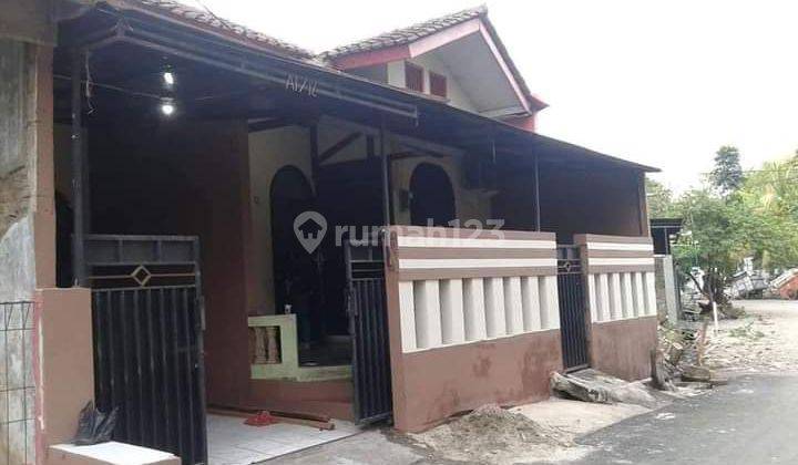 Rumah Murah Jatinegara Dekat Dengan Stasiun  1