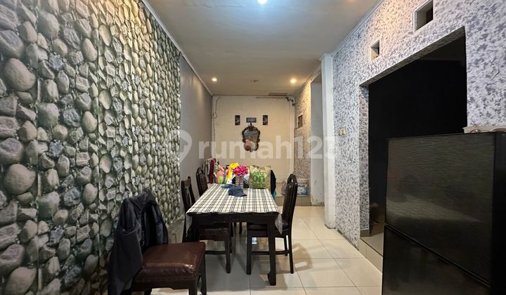 Rumah Babelan Semi Furnish Lt 118, Lb 200, Kt 3, Shm  2