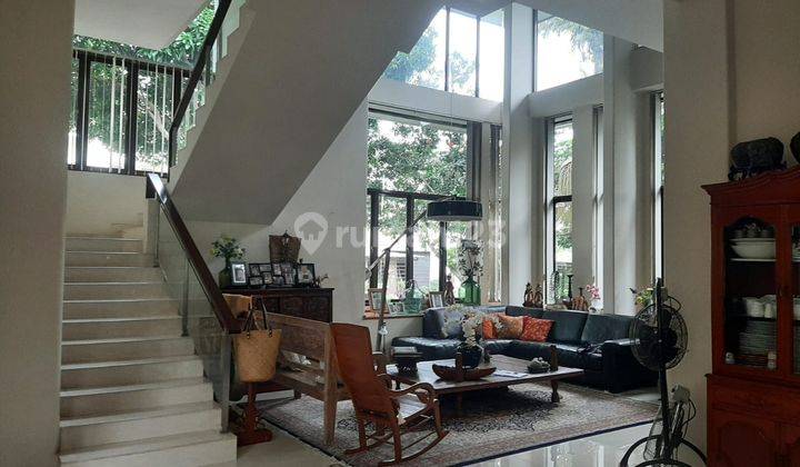 Rumah Hook Semi Furnished di The Green Blossomville 1