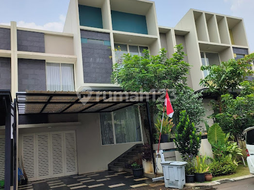 Exclusive Luxury House in Mozart Cluster, Gading Serpong, Tangerang