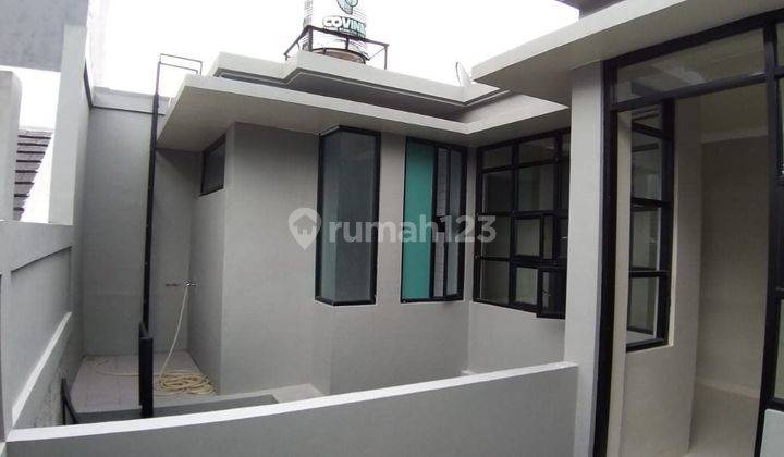 Rumah 2 Lantai di BSD Delatinos, Tangerang 2