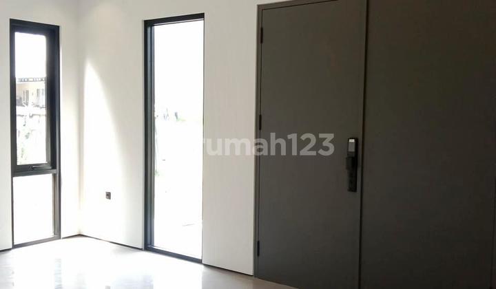 Rumah 2 Lantai di Eastern Cosmo The Icon BSD, Tangerang Selatan 2