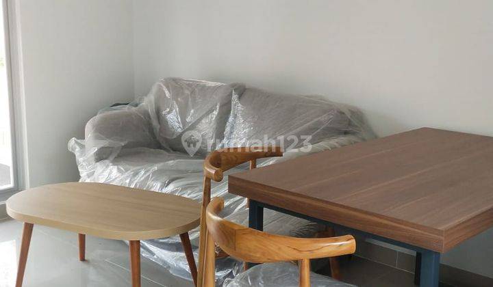 Rumah 2 Lantai Furnished di Amarillo Gading Serpong, Tangerang 2