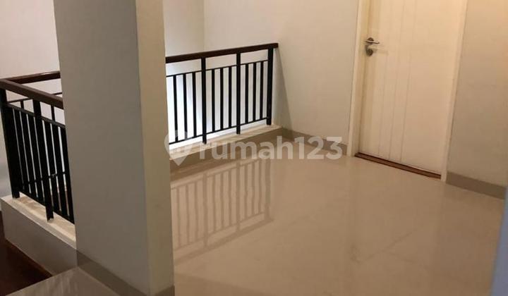 Well-Maintained House in Foresta Naturale BSD, South Tangerang 2