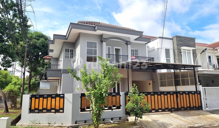 Rumah Hoek 2 Lantai di Sektor 1G Gading Serpong, Tangerang