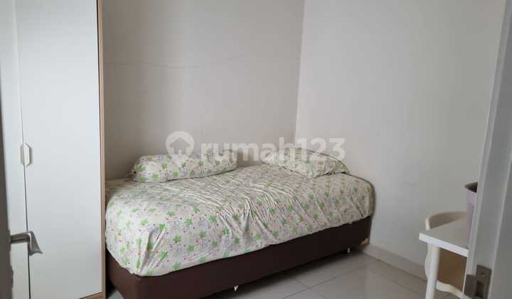 Rumah 4 BR di Vivacia Nusaloka BSD, Tangerang Selatan