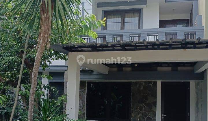 Rumah Bagus Semi Furnish di Perumahan The Green, Bsd 1