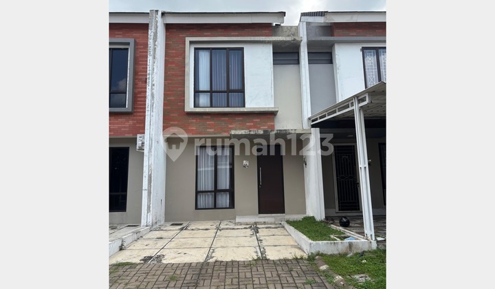 For Sale 2-Story House in Grand Batavia Cluster Fiera Pasar Kemis, Tangerang