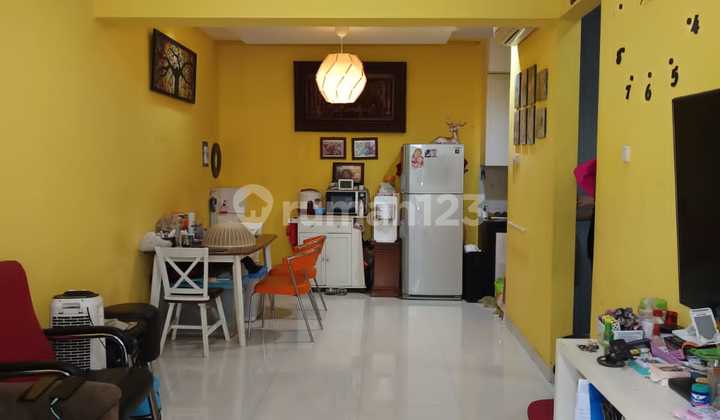 2.5-Story House in Boston Gading Serpong, Tangerang