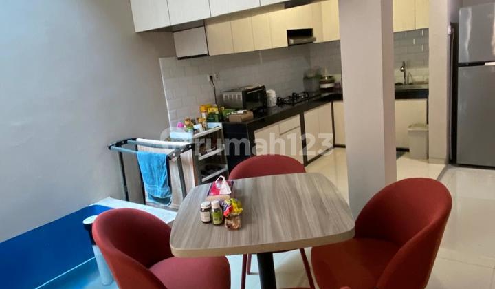 Hook House in the Samara Village Cluster, Gading Serpong, Tangerang Hook House in the Samara Village Cluster, Gading Serpong, Tangerang