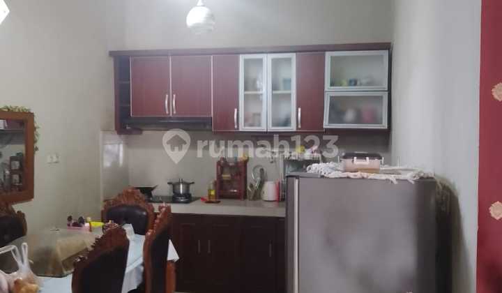 Rumah 2 Lantai di Komplek Pinang Griya Permai, Tangerang 2