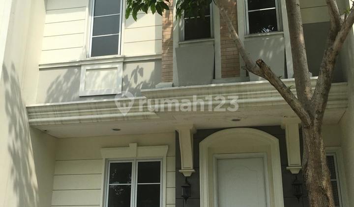 Rumah 2 BR di Vanya Park, Azura House Bsd, Tangerang Selatan