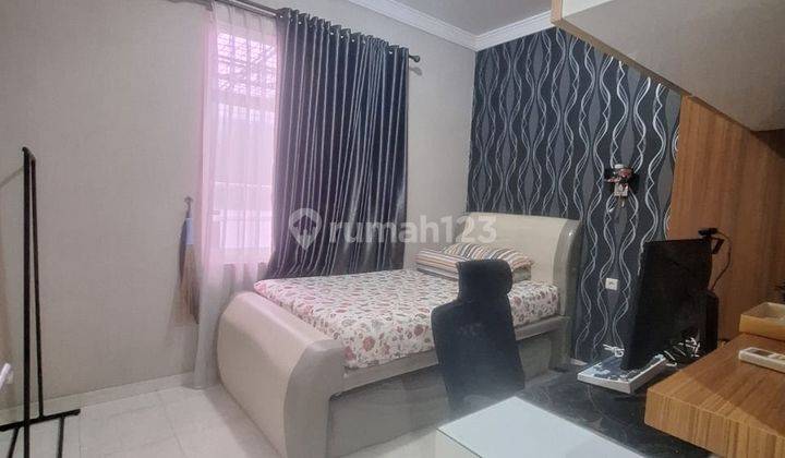 Rumah 2 Lantai Furnished di Sutera Feronia Alam Sutera, Tangerang 1