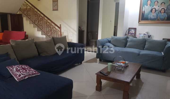 Rumah 2 Lantai di Cluster Komp Prima Indah Tangerang Selatan Rumah 2 Lantai di Cluster Komp Prima Indah Tangerang Selatan