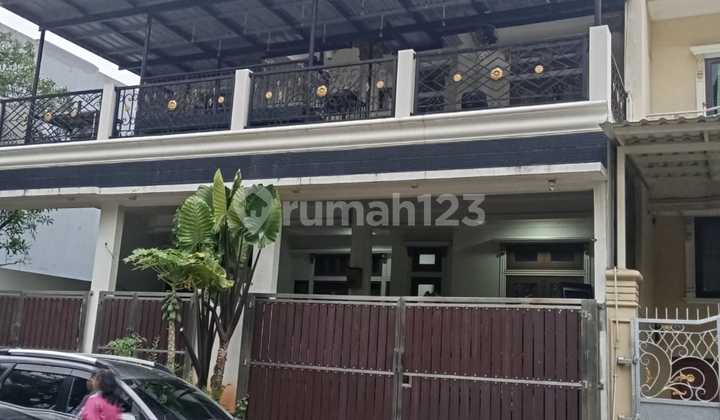 Dijual Rumah 3,5 Lantai di Gading Kusuma Kelapa Gading, Jakarta Utara Dijual Rumah 3,5 Lantai di Gading Kusuma Kelapa Gading, Jakarta Utara