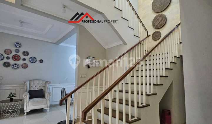 Luxury Ready-to-Occupy House Affordable Price Cirendeu Area 2