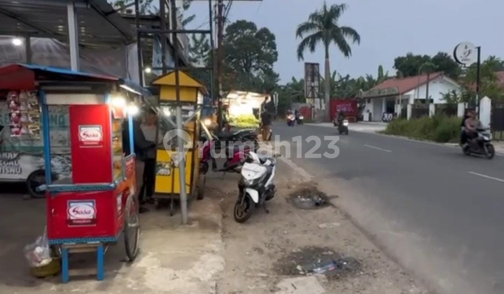 THREE CONJOINED SHOP HOUSES, BELOW MARKET RENTAL PRICE Jl. Benda raya, parakan THREE CONJOINED SHOP HOUSES, BELOW MARKET RENTAL PRICE Jl. Benda raya, parakan