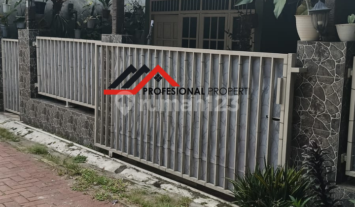 Ready-to-Live House and Affordable Price on Rawa Lele Street, Jombang Ready-to-Live House and Affordable Price on Rawa Lele Street, Jombang