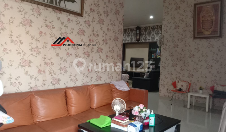 A READY-TO-OCCUPY 2-STORY HOUSE WITH COMFORT AT AN ATTRACTIVE PRICE. Persatun Street, Ciater Maruga, South Tangerang. 2