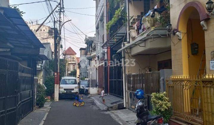 3 Lantai Shm Rumah Bagus Tanjung Duren Utara Masuk  2