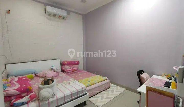 *dijual Rumah Minimalis 2 1/4 Lantai Di Taman Semanan Indah, Jakarta Barat*

luas Tanah : 135m ( 9 X 15m )
luas Bangunan : 210m
kamar Tidur : 4+1
kamar Mandi : 3
ada Dak Diatas ( Jemur )
hadap Selatan
sudah Renov, Bebas Rayap Dan Atap Baja Ringang
semi Fu 2