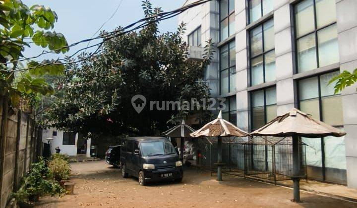 *DISEWAKAN Gudang dan Kantor di Pondok Cabe, Pamulang. Tang - Sel*

Luas tanah : 2.805m
Luas bangunan : 3.240m
3 Lantai 
Luas Perlantai : 1.080m
Ceiling Lantai 1 : 4,2m
Ceiling Lantai 2 : 3,3m
Ceiling Lantai 3 : 4m
Lokasi strategis dan hadap Jalan Raya

* 1