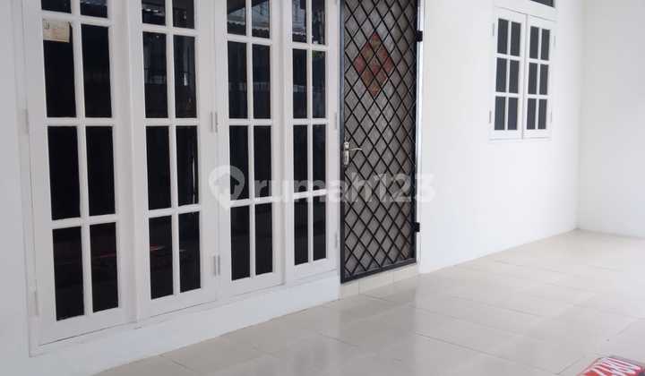 Dijual Cepat Rumah di Sunter Agung 2