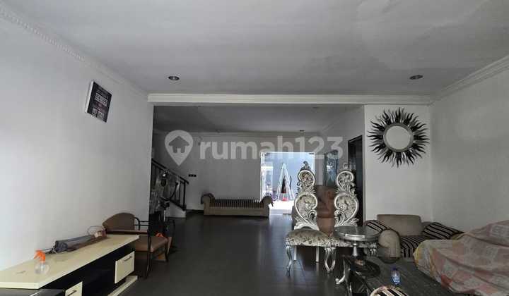 House for Rent in Sunter 2