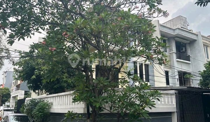 Turun Harga Rumah Hook Bagus di Sunter 1
