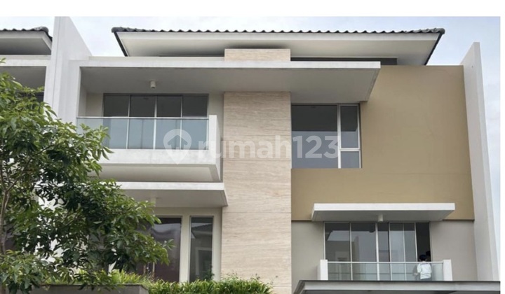 Nice House for Sale in Pik 2 Golf Island