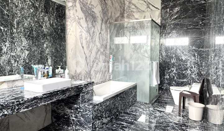 Dijual Rumah Di Sunter Ada Karaoke Room Siap Huni Dijual Rumah Di Sunter Ada Karaoke Room Siap Huni