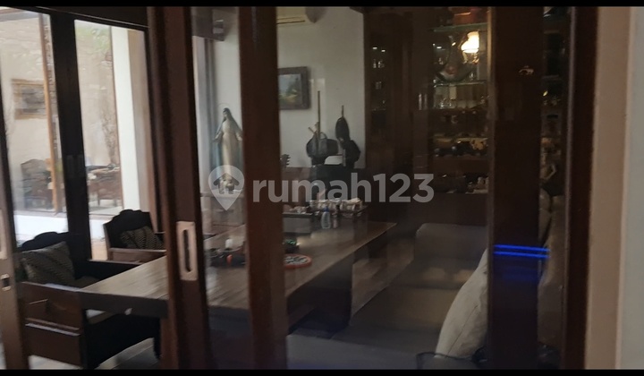 Dijual Rumah Design Balinese Tropical di Kelapa Gading