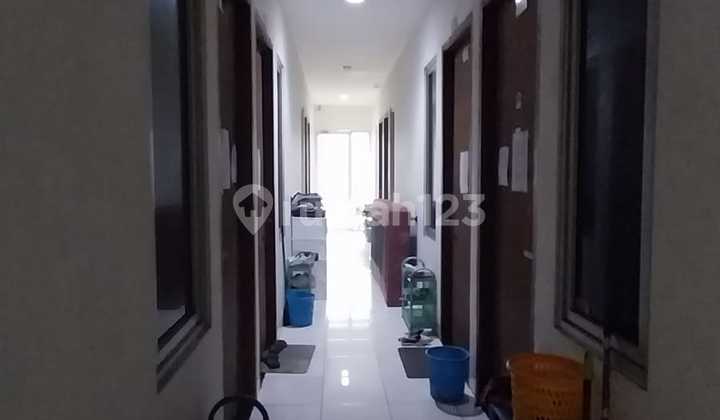 Tanjung Duren Active Boarding House for Sale Boarding House Tanjung - West Jakarta Land 550 Building 2500 Bedrooms 103 Bathrooms 103 Dimensions 15 X 36 Electricity 1300 IDR 35,000,000,000 SHM South Facing Location is Very Strategic Near Campus, Mall Near Public Facilities Free B